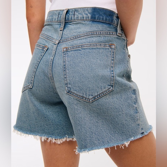 Abercrombie & Fitch The Dad Short High Rise Blue Denim Shorts Sz 30 - Picture 3 of 6